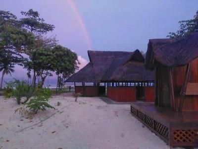 Southern Mentawai Outpost Hotel Sibigau Island Buitenkant foto